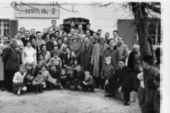 Otvorenje-trgovine-mjesovite-robe-u-Smriki-pocetkom-60-tih